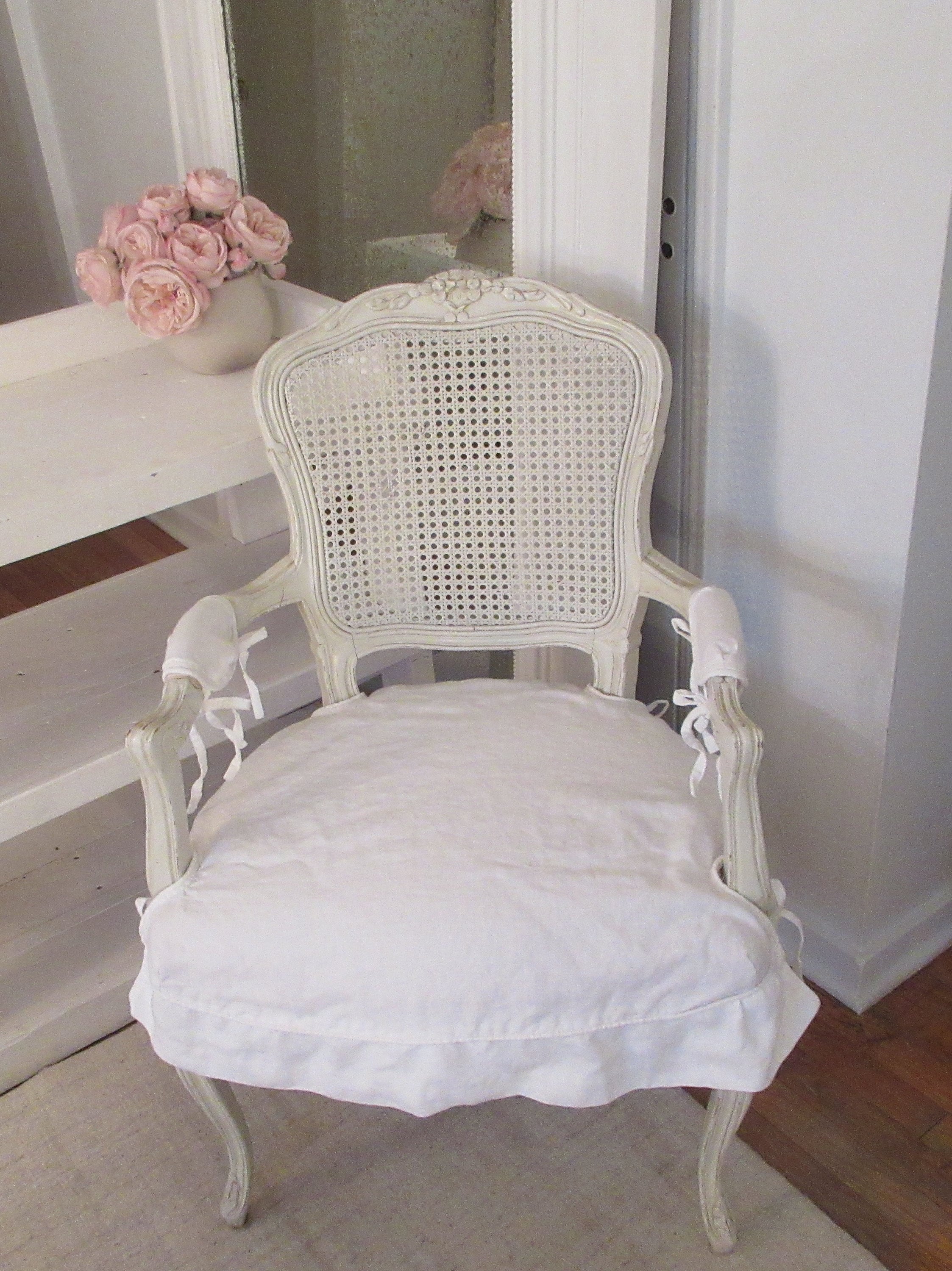 Rare Rachel Ashwell Shabby Chic Couture Darcy Arm Cane Chair With