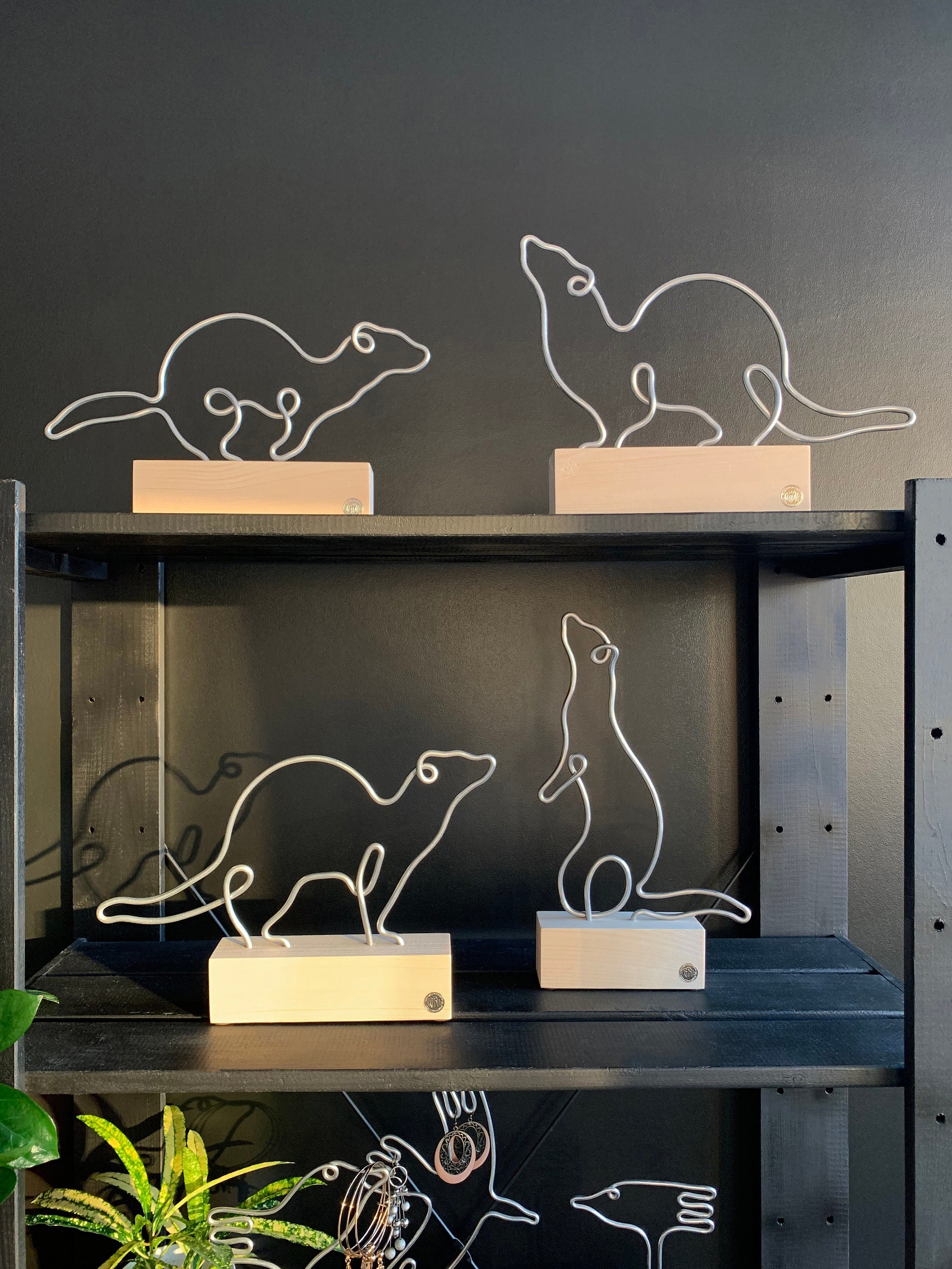 Ferret figurines set made of aluminum wire on wooden base, set of 4 ferret figures