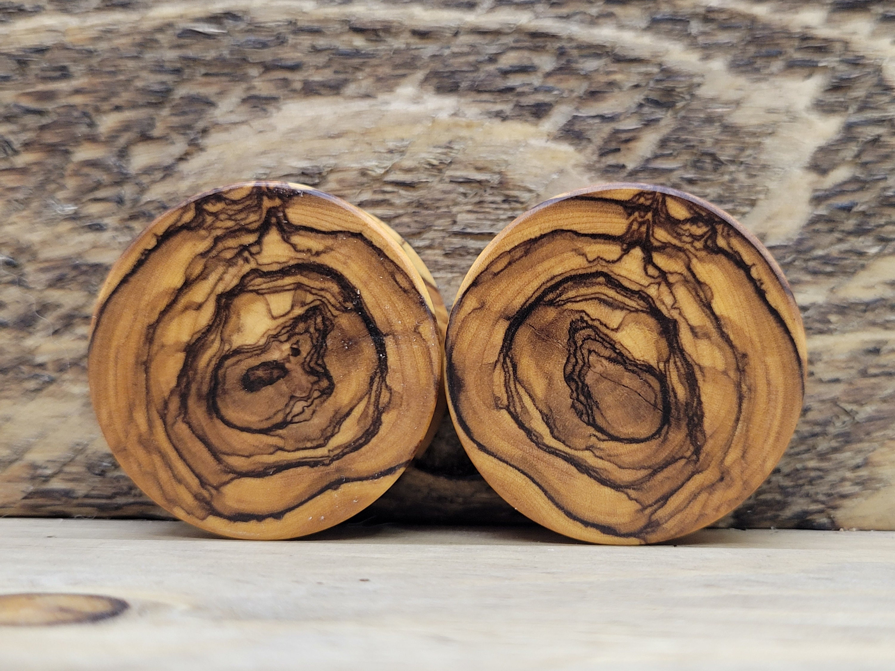 Wood gauge shop plugs