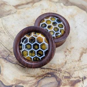 1 3/8&quot; (35mm) Honeycomb Inlay Plugs made with Chechen Wood Plugs Gauges