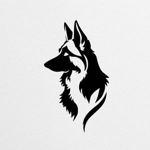 Op de afbeelding: Een zwart-wit grafische afbeelding van de kop van een Duitse herder in profiel. Het silhouet van de hond is gedetailleerd met scherpe hoeken en een getextureerd vachteffect, tegen een effen witte achtergrond. Het ontwerp is minimalistisch en opvallend.