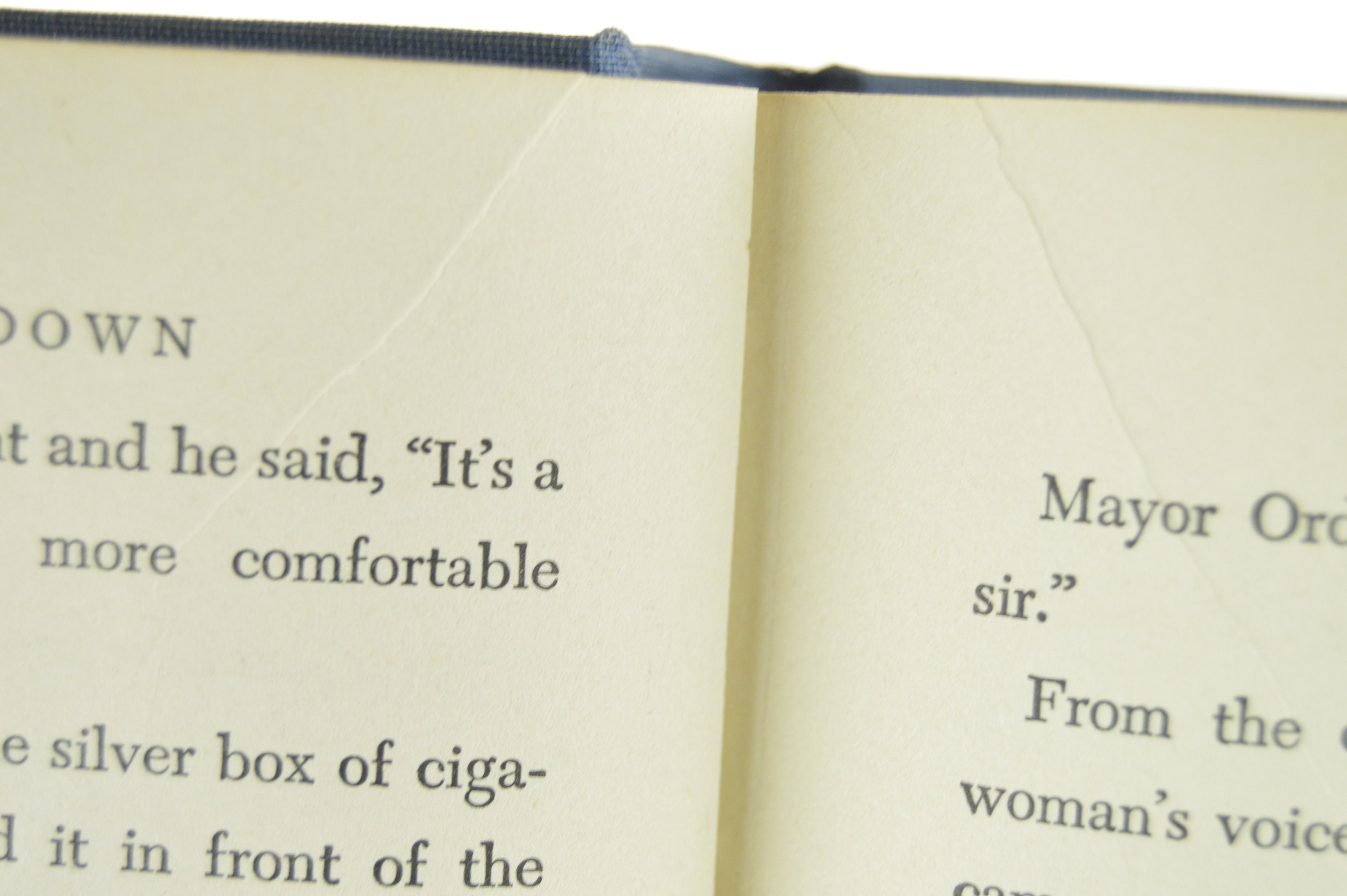 the moon is down by john steinbeck the moon is down by john steinbeck