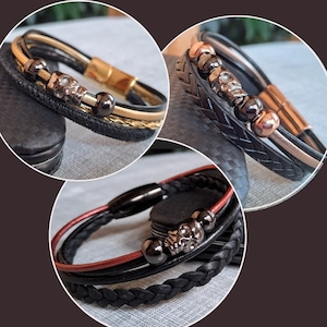Women&#39;s bracelets with skull