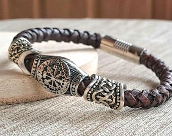 Bracelet runique tressé marron pour homme. Taille : 19,5 cm