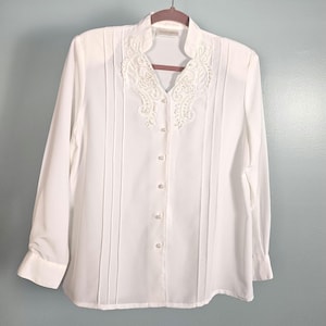 Vintage 80&#39;s Pearl Beaded Embroidered Blouse