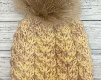 Virgin Wool Hand Knit Beanie Made in Uruguay Naturally Dyed Neutrals 219 Hand Knit Knitted Handspun Hand-dyed Manos Del Uruguay  main image 3