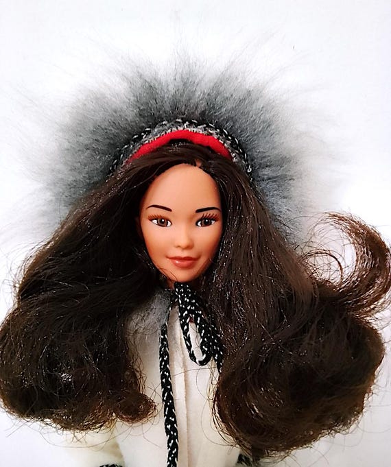 BARBIE Superstar ARCTIC ESKIMO 1981 Mattel oriental version full and excellent doll - complete doll excellent splendid