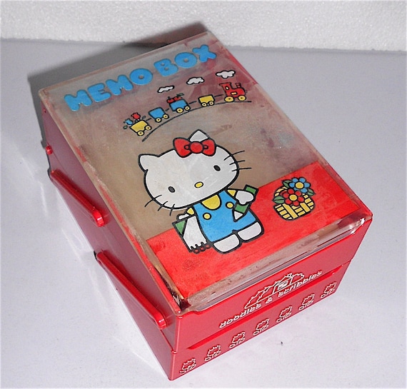 HELLO KITTY 1976 Sanrio Japan Vintage Doodles & Scribbles Memo Box Note  Chest and Rare Plastic Red Minutes 