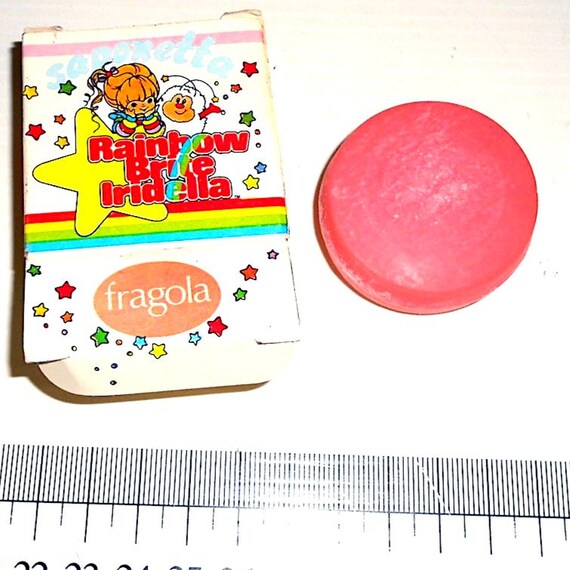IRIDELLA - RAINBOW BRITE  80s italy tiny strawberry soap in box - saponetta in scatola Fragola mint