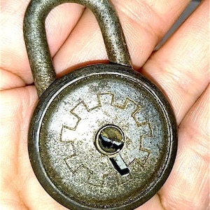 SUL vintage 50s Germany padlock with clover loose - used metal padlock without key