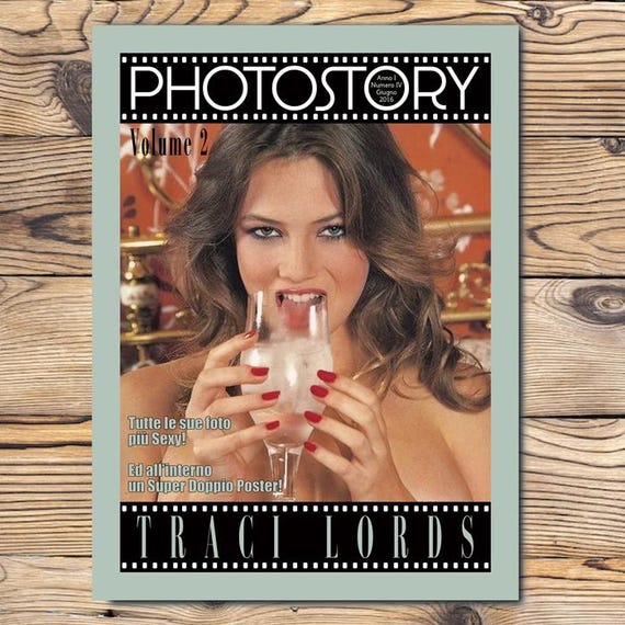 TRACI LORDS photostory vol. 2 - special magazine + double poster