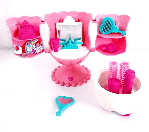 CUPCAKES doll - Cup cakes le surpriseine 1991 Tonka Gig italy Sundae Vanity Playset ice cream kawaii beauty kit for dolls miniature pink