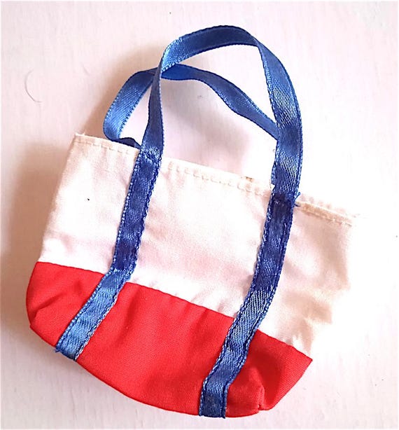 B042 - BARBIE YACHT CLUB 1994 borsa sport bianca rossa e blu usata