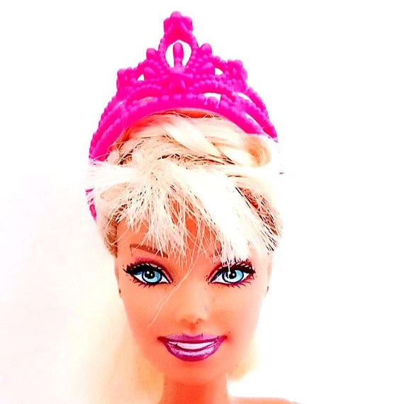 B189 - BARBIE 2000s corona diadema rosa plastica tiara fucsia