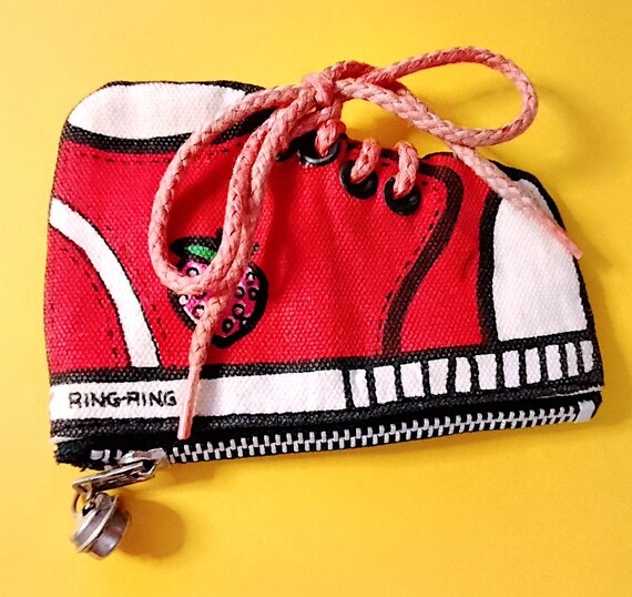 SNEAKER & Strawberry 80s super kawaii money wallet - cute coin purse