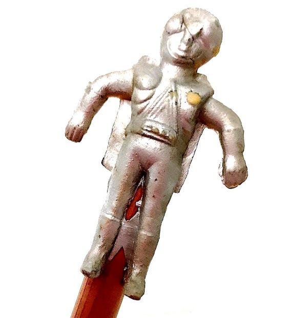 Kamen Rider - Ultraman - tokusatsu 70s hong kong pencil top topper miniature rubber yellow