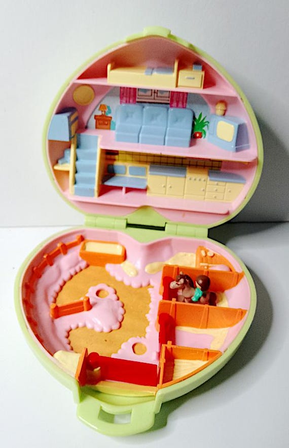 POLLY POCKET 1989 Bluebird China - Pony Club playset not full