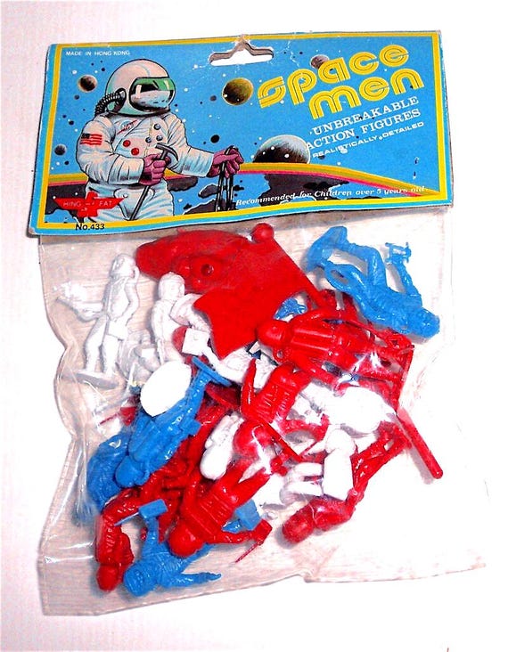 SPACE MEN 70s Hong Kong Umbreakable mini figures plastic - misb plastic space soldiers