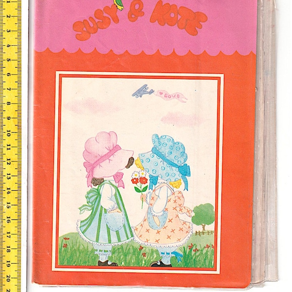 SUSY & KATE 70s Korrida italy vintage plastic cover sleeve for notebooks - copertina plastica copriquaderno