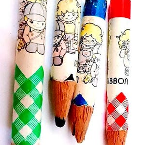 TRIPLE YAN YAN 80s Ribbon Pencil Japan lot 4 loose color pencils - 4 mozziconi matite colorate usate kawaii