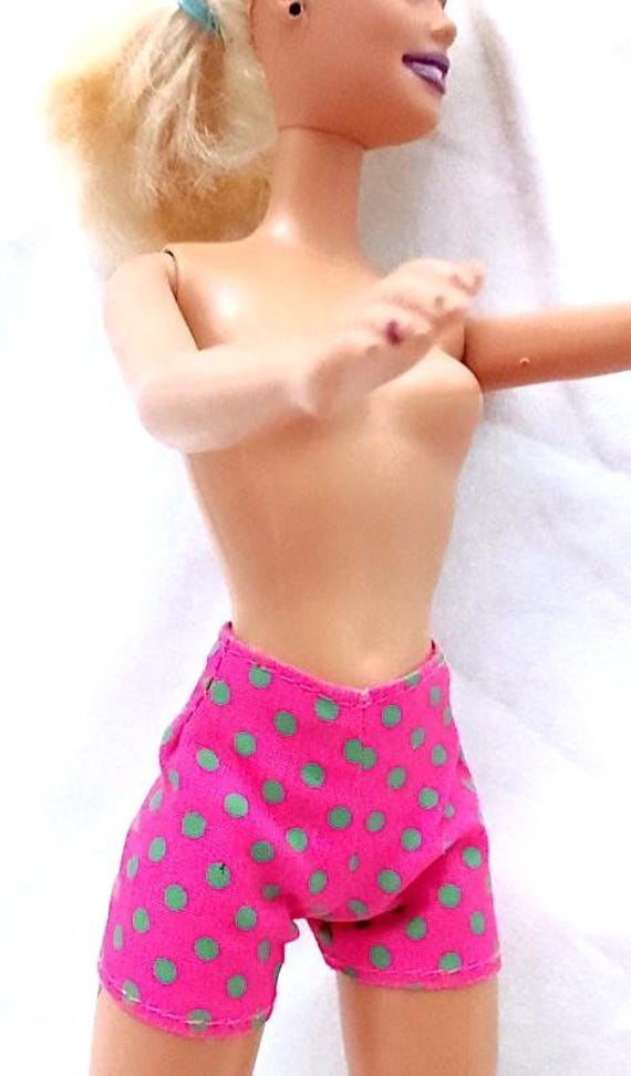 BARBIE / SKIPPER 90s shorts pink shorts green polka dots B291