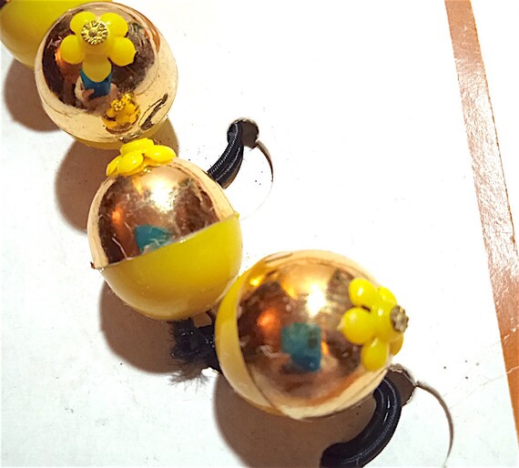 VOUGUE Novitat 60s Germany beautiful plastic ponytails gold and yellow - elastic codes for new yellow and gold hair kawaii