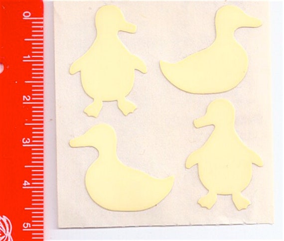 PAPERE gialle - DUCK Yellow 80s  Sandylion Canada sticker sheet  plastic - foglietto adesive plastica