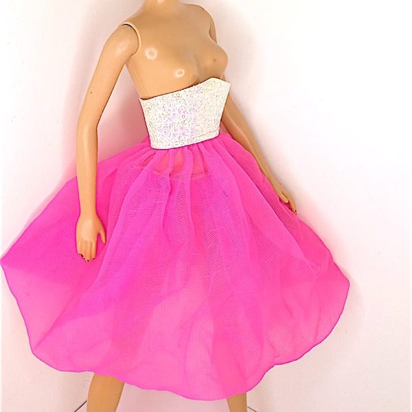 BARBIE COSTUME BALL fashions 1990 mattel - pink tulle skirt iridescent belt bodice B058