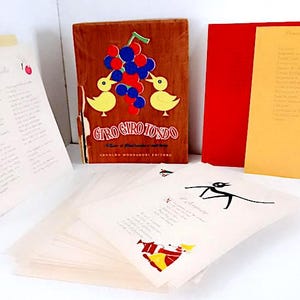 GIRO GIRO TONDO rimas y cantos infantiles 1956 Mondadori Italia libro de cartas ilustrado por Bruno Angoletta raro libro italiano de cuento futurista