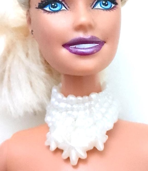 B1135 - BARBIE 90s collana collier a fascia bianco perlato maxi