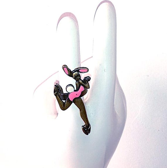 FIORUCCI 90s Italy vintage rare maxi ring with lady bunny roller bronze effect and red - large bronze ring pink bunny n17