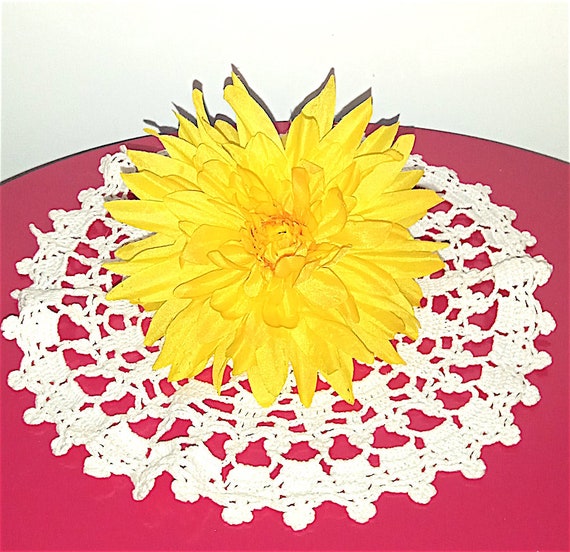 GOOD ISLAND!!!! chunky yellow hair flower decoration with clip straight from the 80s