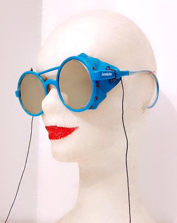 INVICTA 80s Italy GLACIER Vermont Style Snow Ski Glasses Ice Blue Mirror - Super Fashion Ski Sunglasses Blue Sport