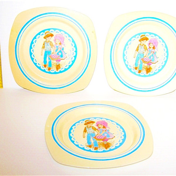 MISS PETTICOAT 70s Roth Intern. France 3 toy plastic miniature plates - 3 piattini in plastica giocattolo