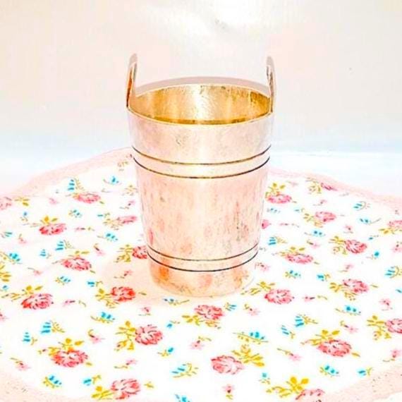 40s Argenteria Broggi Milano Italy bucket-shaped bathroom vase in engraved silver metal - pocket vase for bathroom vintage silver plate