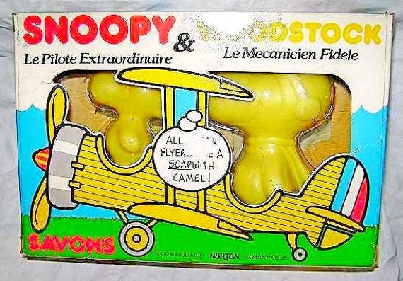 SNOOPY & WOODSTOCK 70s Norton Maxi Shaped Soap in box - Large shaped soaps in vintage box