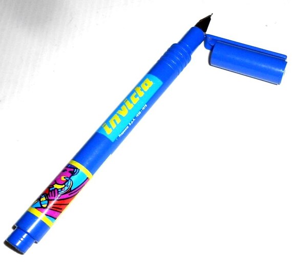 INVICTA 90s italy plastic fountain pen - plastic fountain pen - pop art style - blue