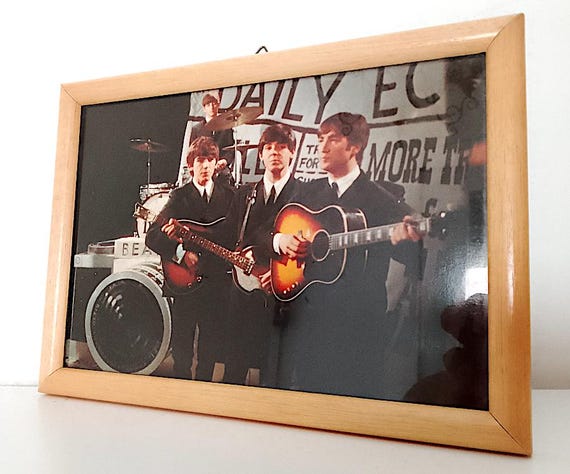 The Beatles - Fab 4 vintage picture frame with new 80s photograph