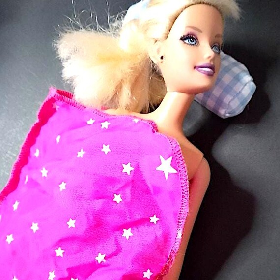 B261 - CAMP BARBIE 1993 - zaino + sacco a pelo letto rosa stelle con cuscino