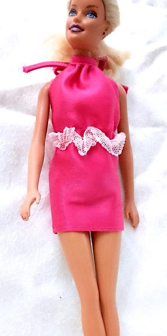 B670 - BARBIE 80s abito corto rosa sottoveste con pizzo tulle bianco allacciato al collo