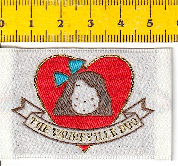 the VAUDEVILLE DUO 80s Sanrio Japan beautiful broderie patch tag - super kawaii embroidered label patch
