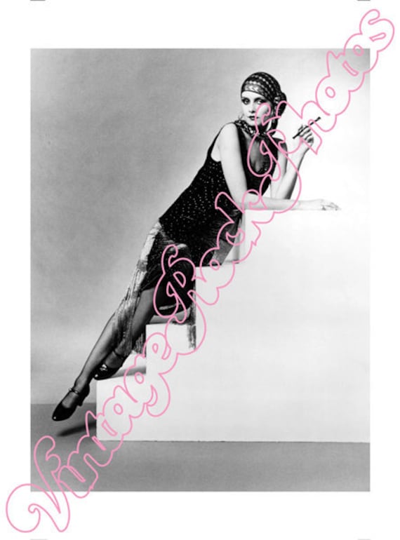 TWIGGY 1983 fashion press kit photo - fotografia da agenzia stampa - 1602TV1983