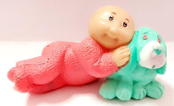 CABBAGE PATCH KIDS 1984 Oaa Inc Hk mini pvc figure baby with dog kawaii