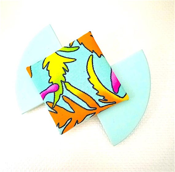 gorgeous 80's preppy hair clip in wood and geometric turquoise fabric