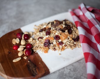 Granola con mantequilla de cacahuete y mermelada -