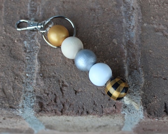Wooden Bead Keychain, Boho Beaded Keychain, Teacher Gift, Farmhouse Style Keychain, Bridesmaid Gift, Gift for Her, Bag Charm Keyring