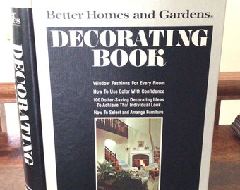Vintage 1975 Better Homes and Gardens Decorating book, 5 Ring Binder, Retro Interior Design, Excellent Condition!