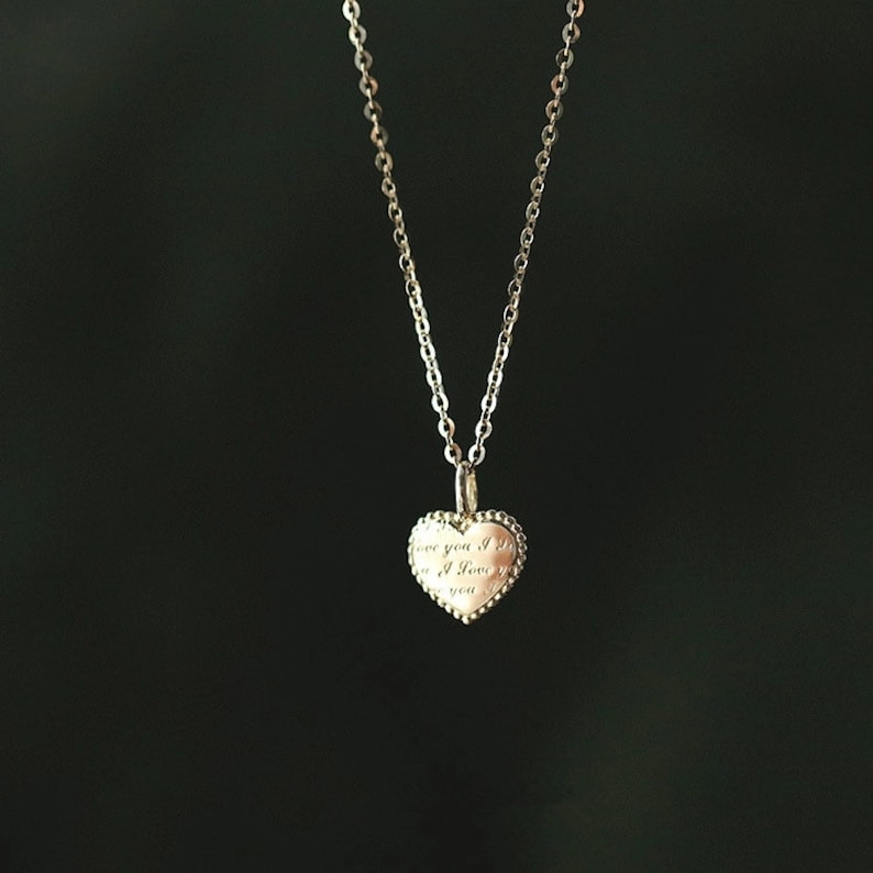 Minimalist Necklace Fashion Gold Necklace Bridesmaid Gift Layering Necklace Gold Heart Necklace Gold Necklace