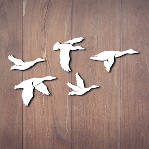 Duck Hunting, Duck decal, Goose, Bird, Vinyl Decal, Car Decal, Wall Decal, Laptop Decal, Laptop Stickers, Gift for him, Gift for her