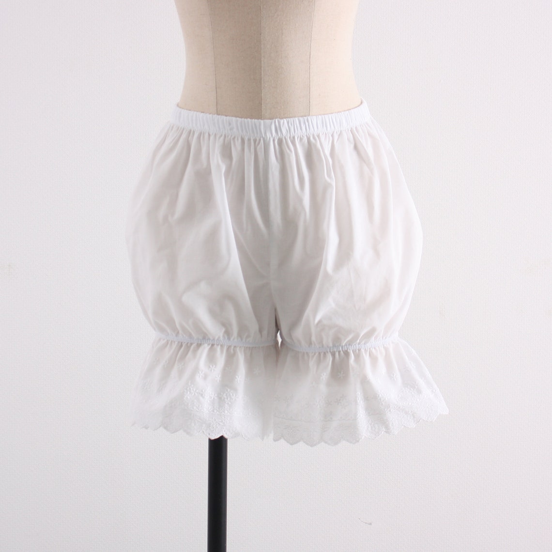 Womens Cotton White Lace Bloomers Long Bloomers Pettipants Womens Cotton White Lace Bloomers Long Bloomers Pettipants